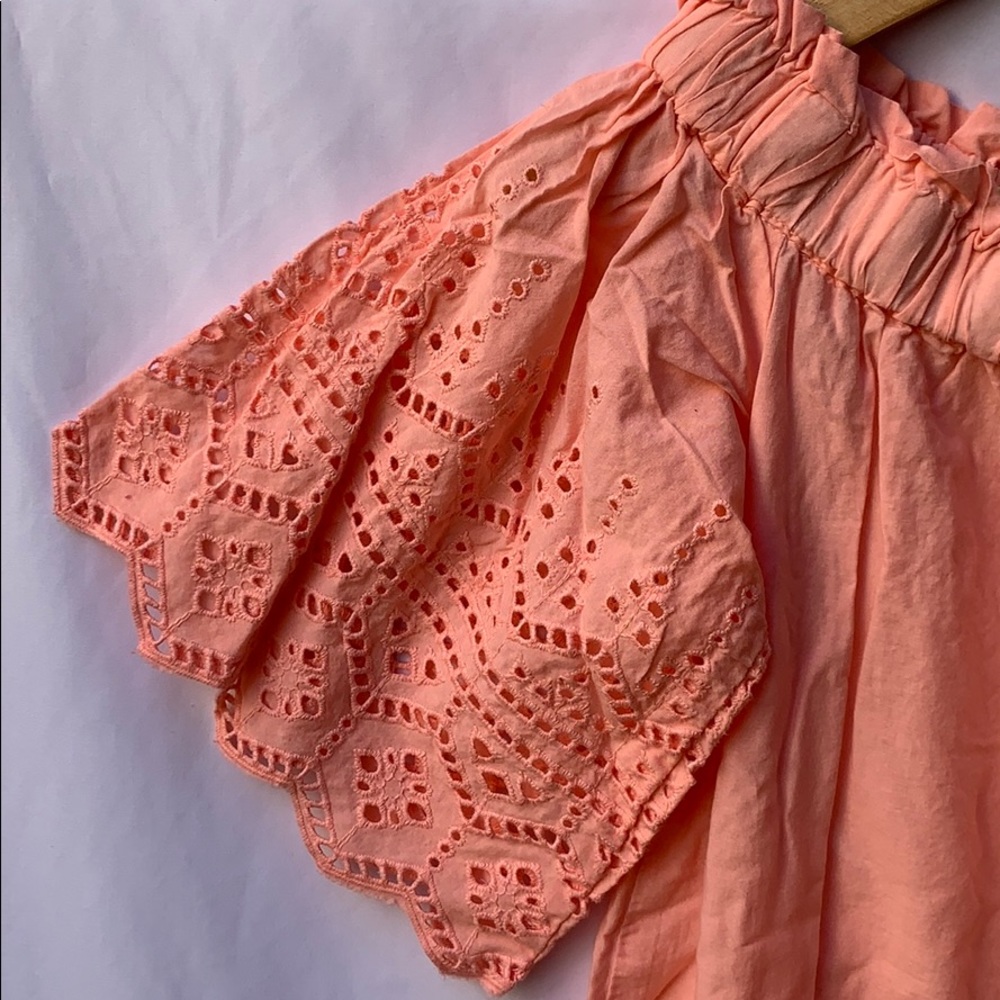 Ruffled Blouse - Picture 4 of 9